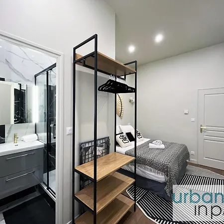 Urban Flat 188 - Sublime 4 Bedroom In Apartment
